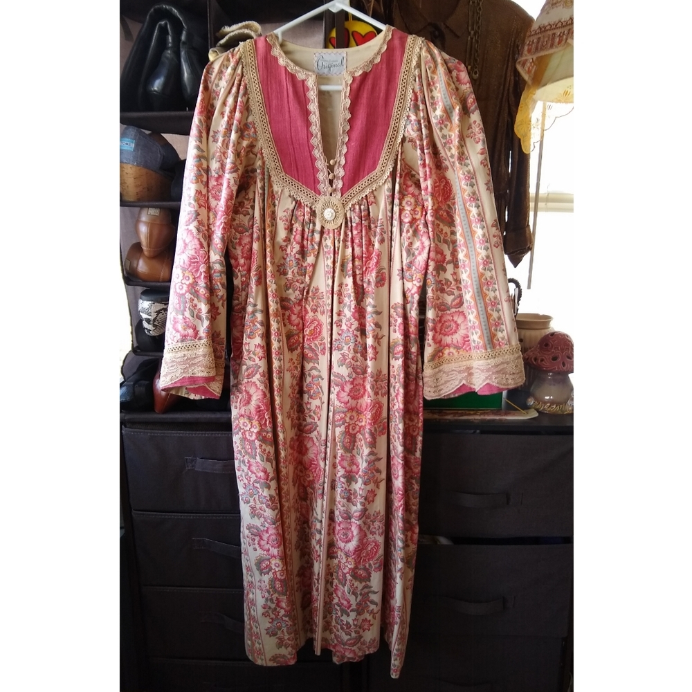 Vintage 70s floral boho dress